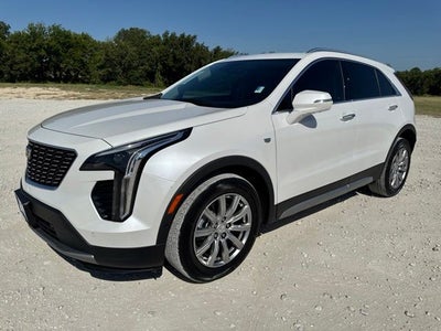 2022 Cadillac XT4 Premium Luxury