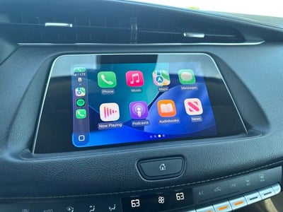 2022 Cadillac XT4 Premium Luxury