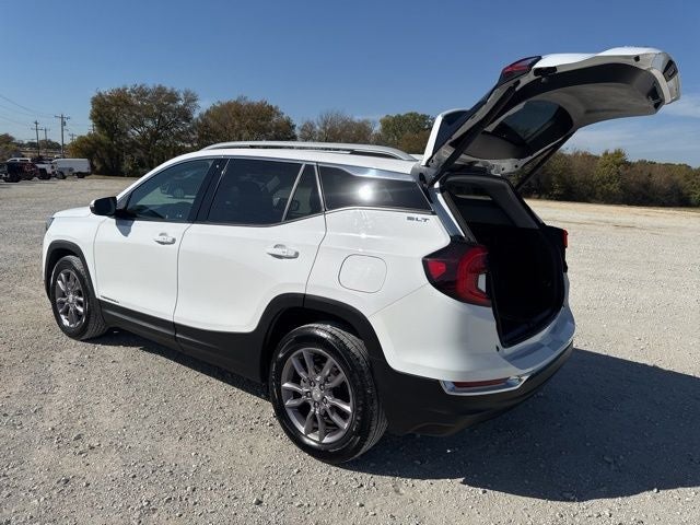 2023 GMC Terrain SLT