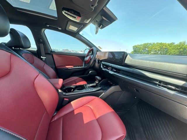 2025 Kia K4 GT-Line