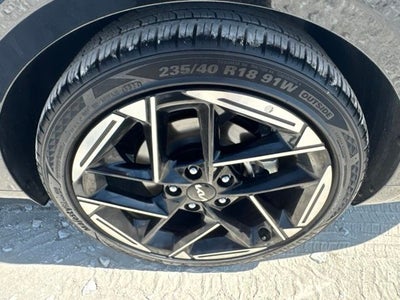 2025 Kia K4 GT-Line