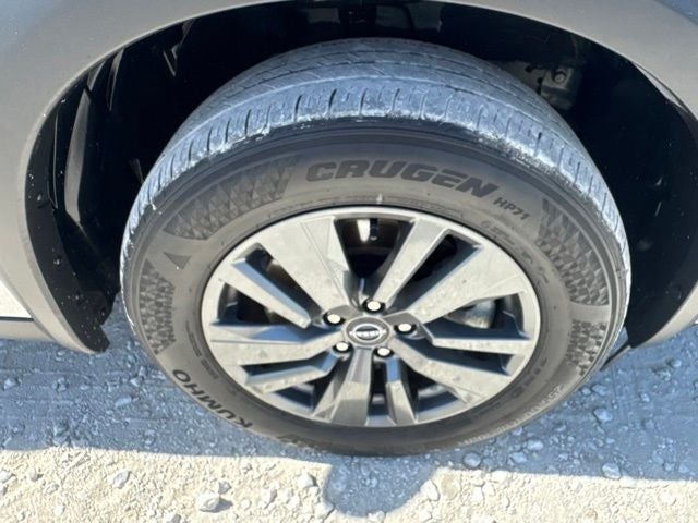 2024 Nissan Pathfinder S
