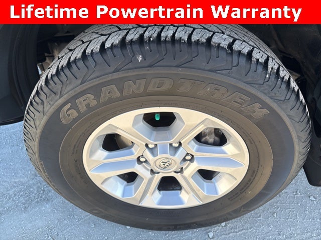 2023 Toyota 4Runner SR5