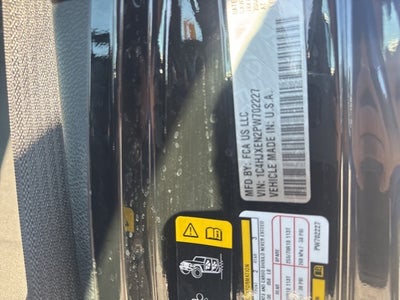 2023 Jeep Wrangler 4-Door Sahara 4x4