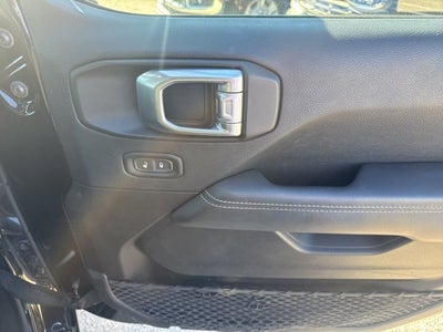 2023 Jeep Wrangler 4-Door Sahara 4x4