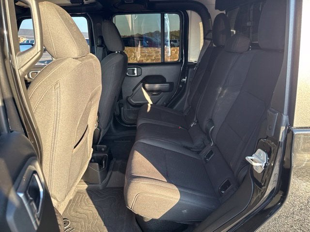 2023 Jeep Gladiator Willys 4x4