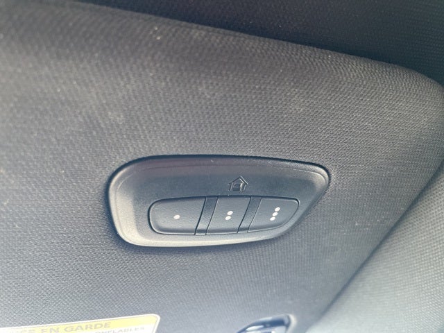 2024 RAM 1500 Laramie Crew Cab 4x2 5'7' Box