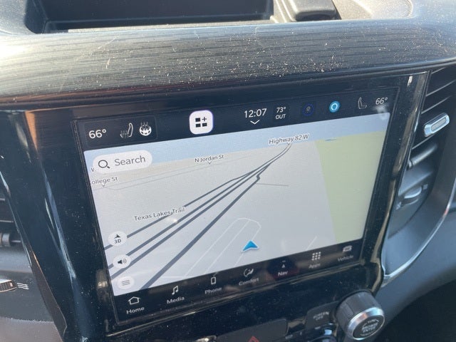 2024 RAM 1500 Laramie Crew Cab 4x2 5'7' Box