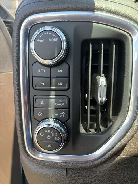 2023 GMC Sierra 2500HD 4WD Crew Cab Standard Bed Denali