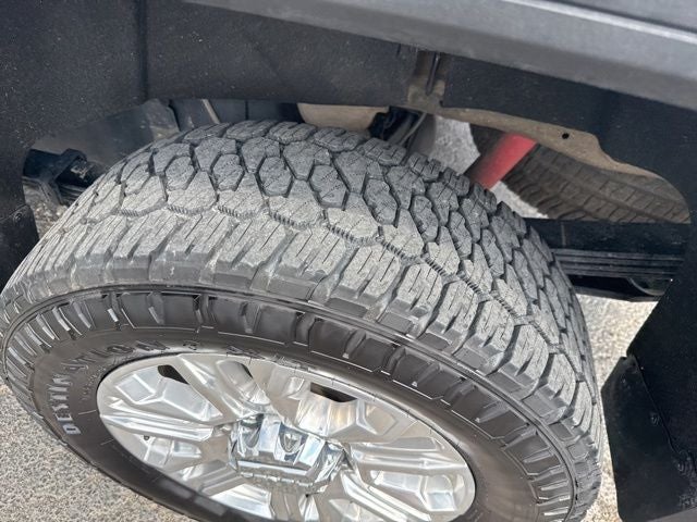 2023 GMC Sierra 2500HD 4WD Crew Cab Standard Bed Denali