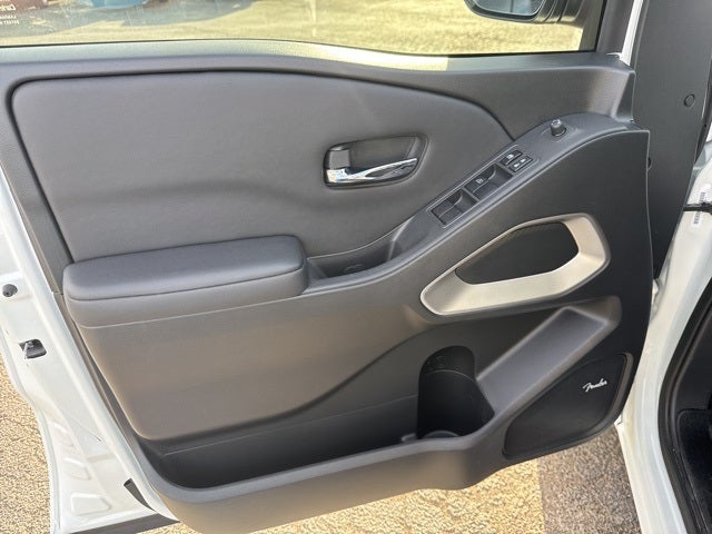 2023 Nissan Frontier Crew Cab SV 4x4