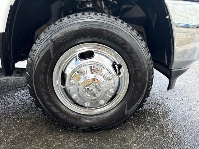 2026 RAM 3500 Tradesman Crew Cab 4x4 8' Box