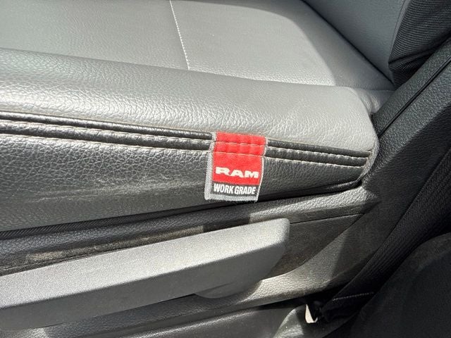 2026 RAM 3500 Tradesman Crew Cab 4x4 8' Box