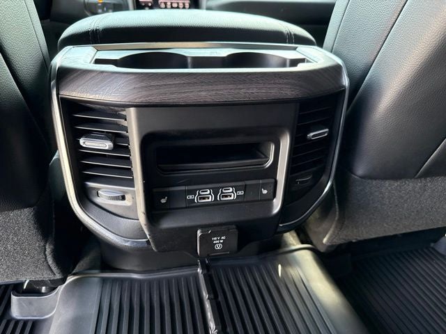 2026 RAM 3500 Laramie Crew Cab 4x4 8' Box