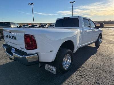 2025 RAM 3500 Laramie Crew Cab 4x4 8' Box