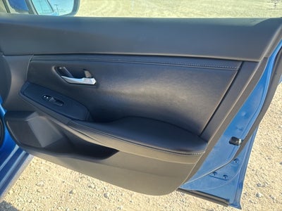 2023 Nissan Sentra SV Xtronic CVT