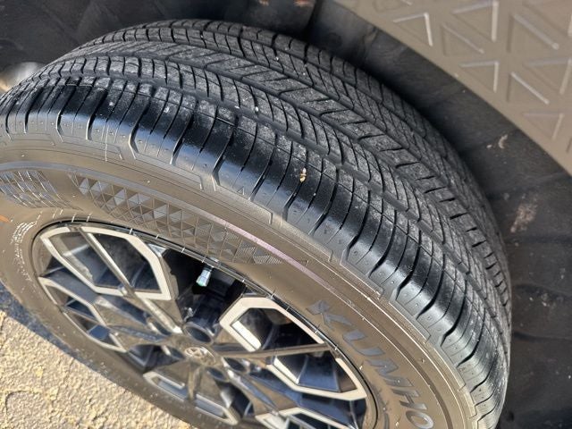 2023 Hyundai Santa Cruz SE