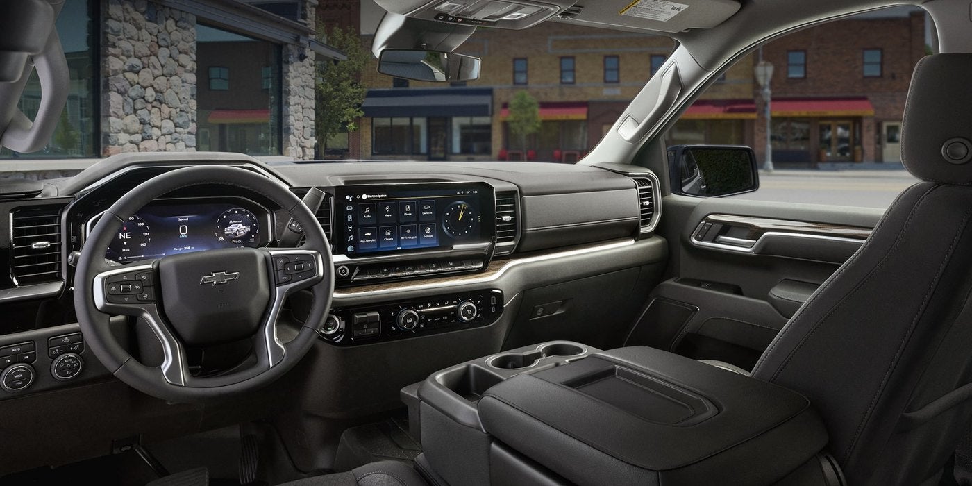 Silverado cabin with steering wheel, digital gauge cluster and touchscreen